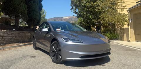 Tesla Model 3 2025