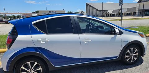 Toyota Prius c 2018