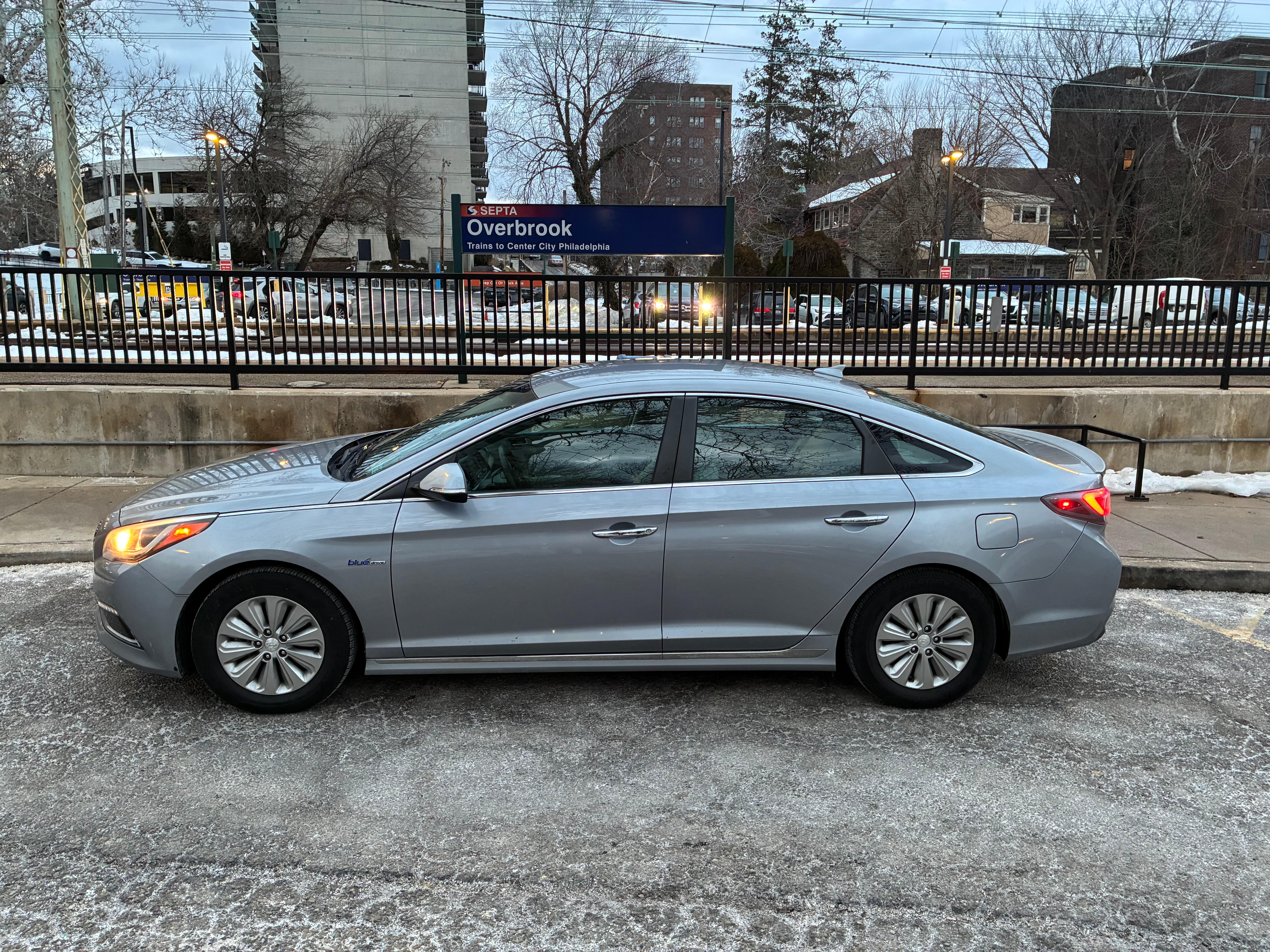 Hyundai Sonata Hybrid 2016 en Philadelphia, PA