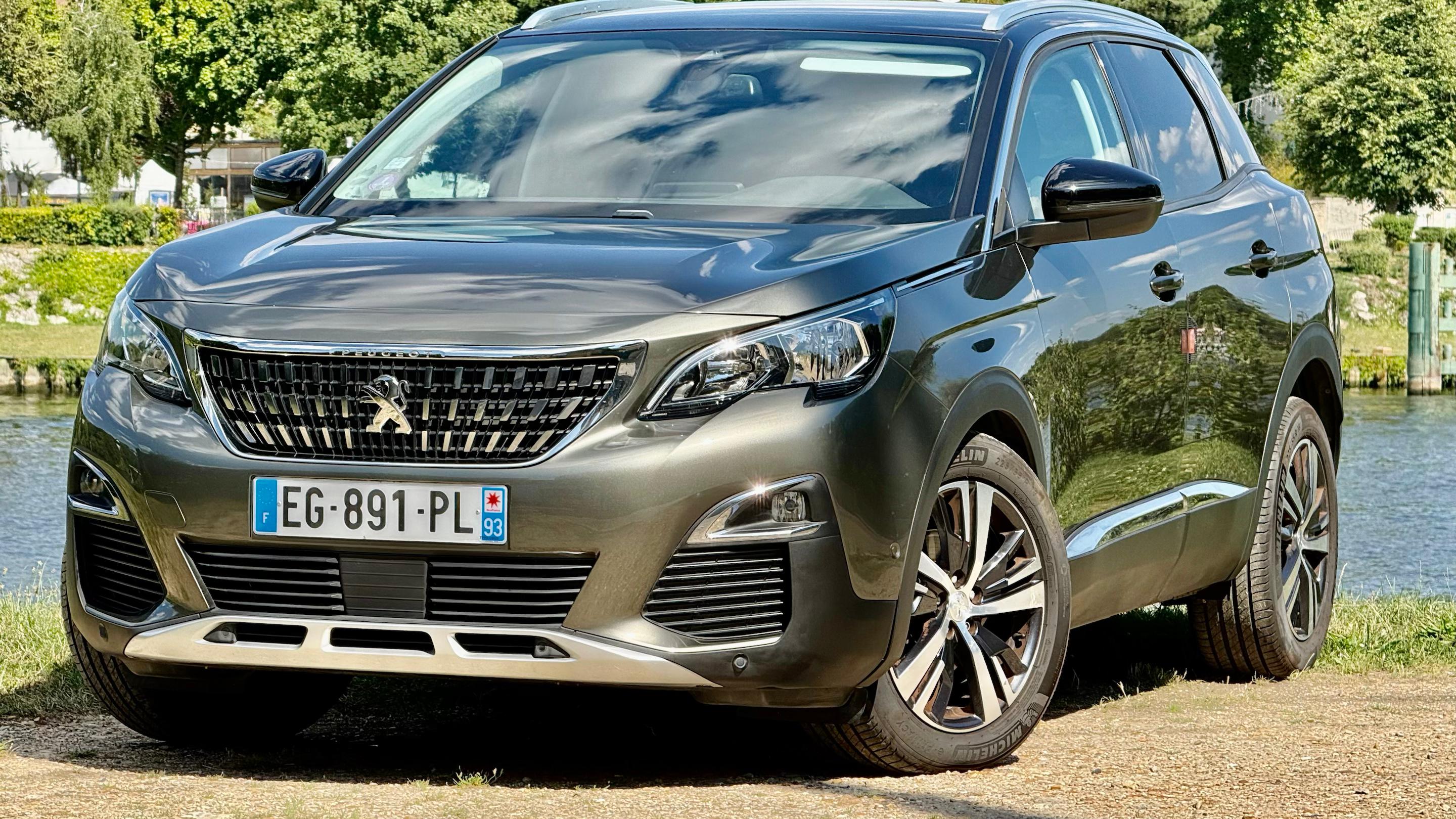 Peugeot 3008 2016 à Roissy-en-France