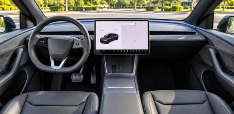 Tesla Model Y 2026