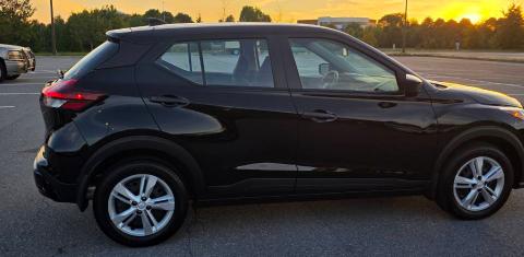 Nissan Kicks Play 2025