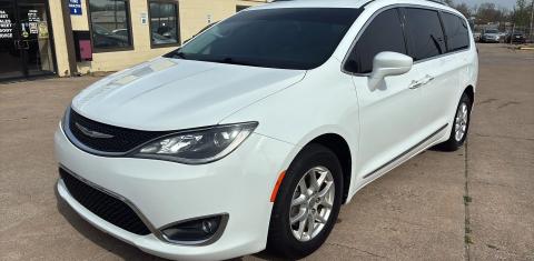 Chrysler Pacifica 2020
