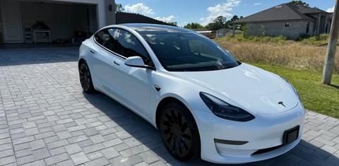 Tesla Model 3 2022