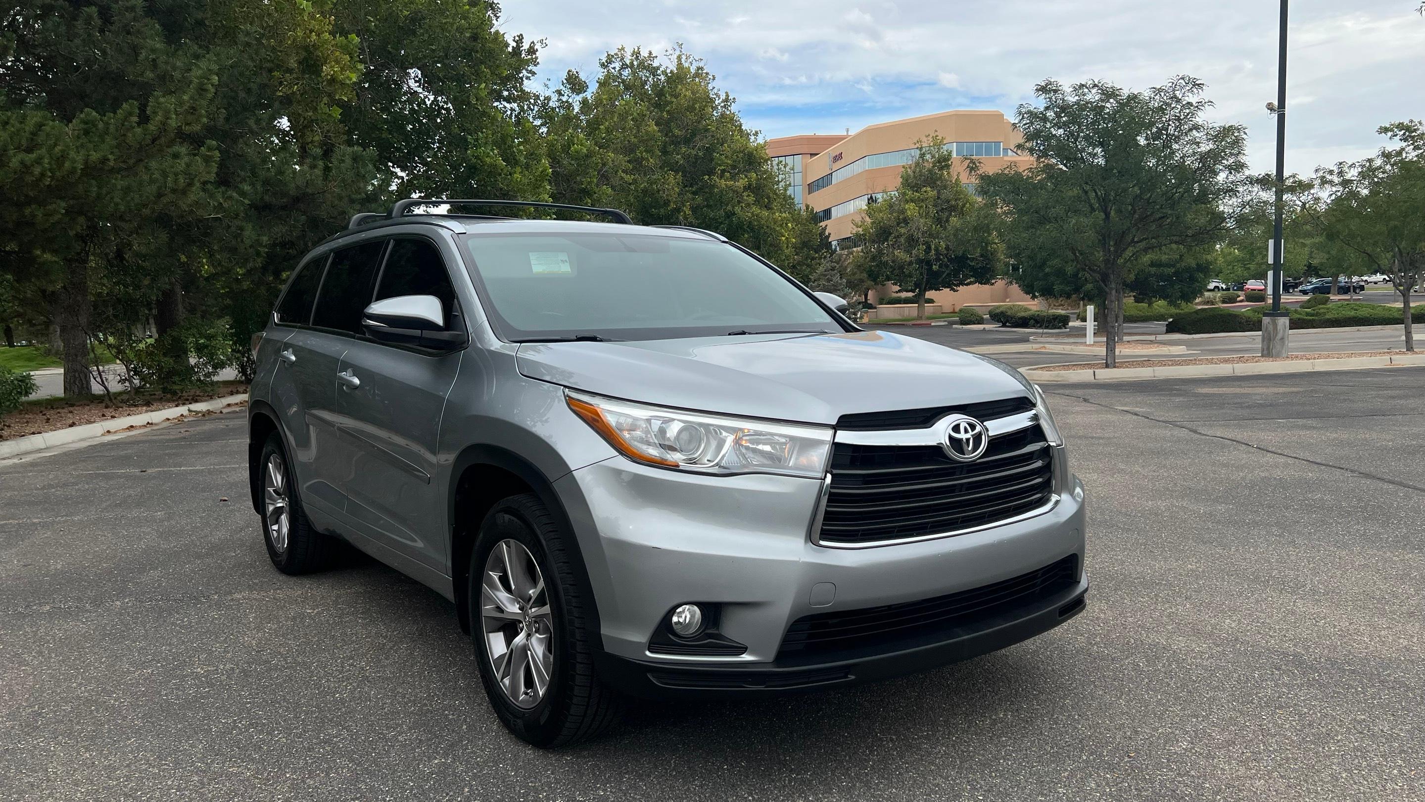 Toyota Highlander 2015 in Albuquerque, NM