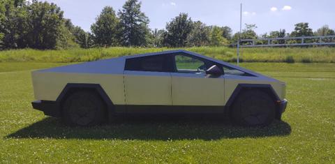 Tesla Cybertruck 2024