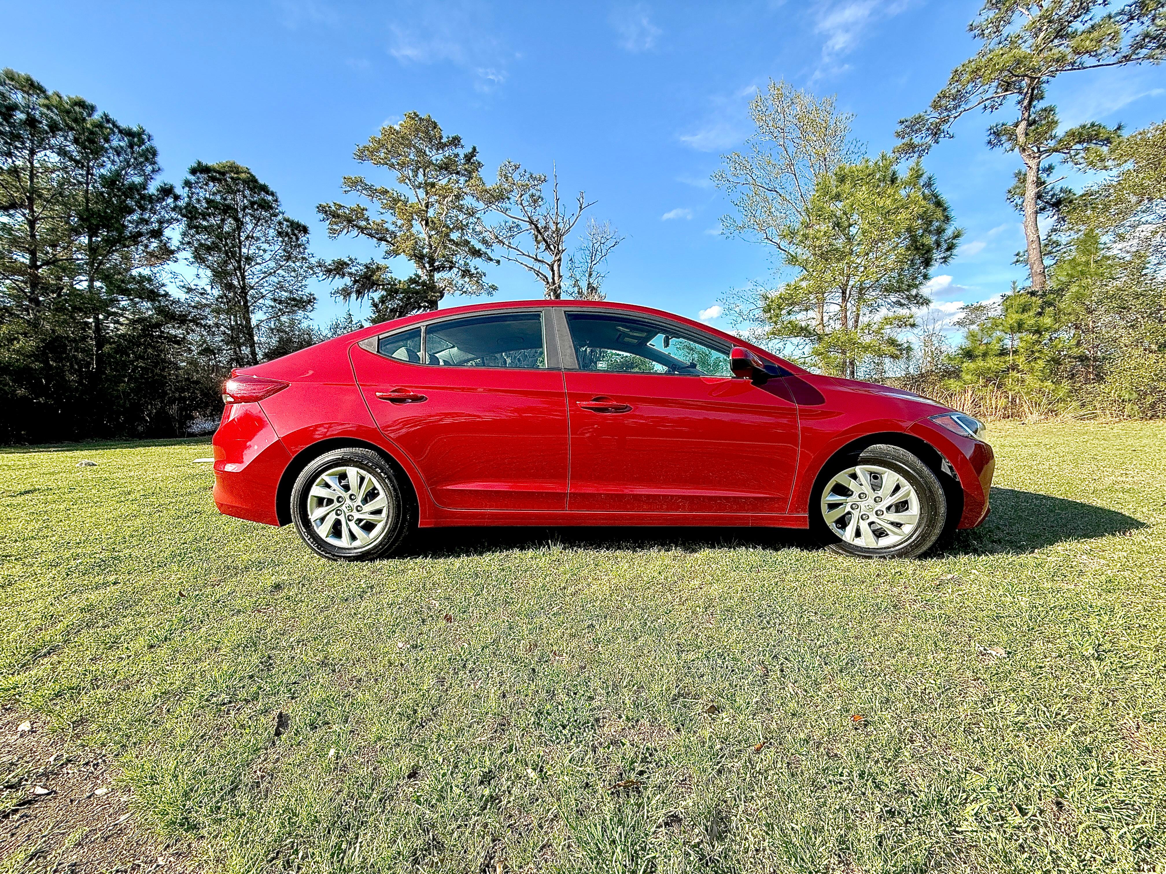 Hyundai Elantra 2017 in Havelock, NC