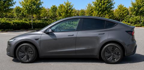 Tesla Model Y 2026