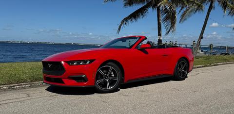 Ford Mustang 2024