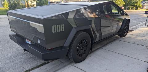 Tesla Cybertruck 2024