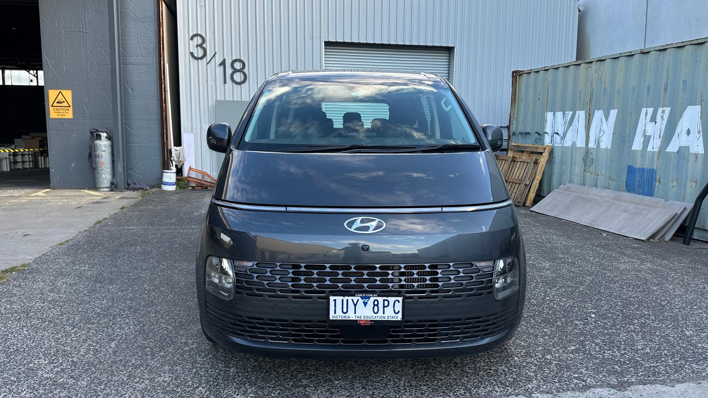 Hyundai STARIA 2021 in Oakleigh South