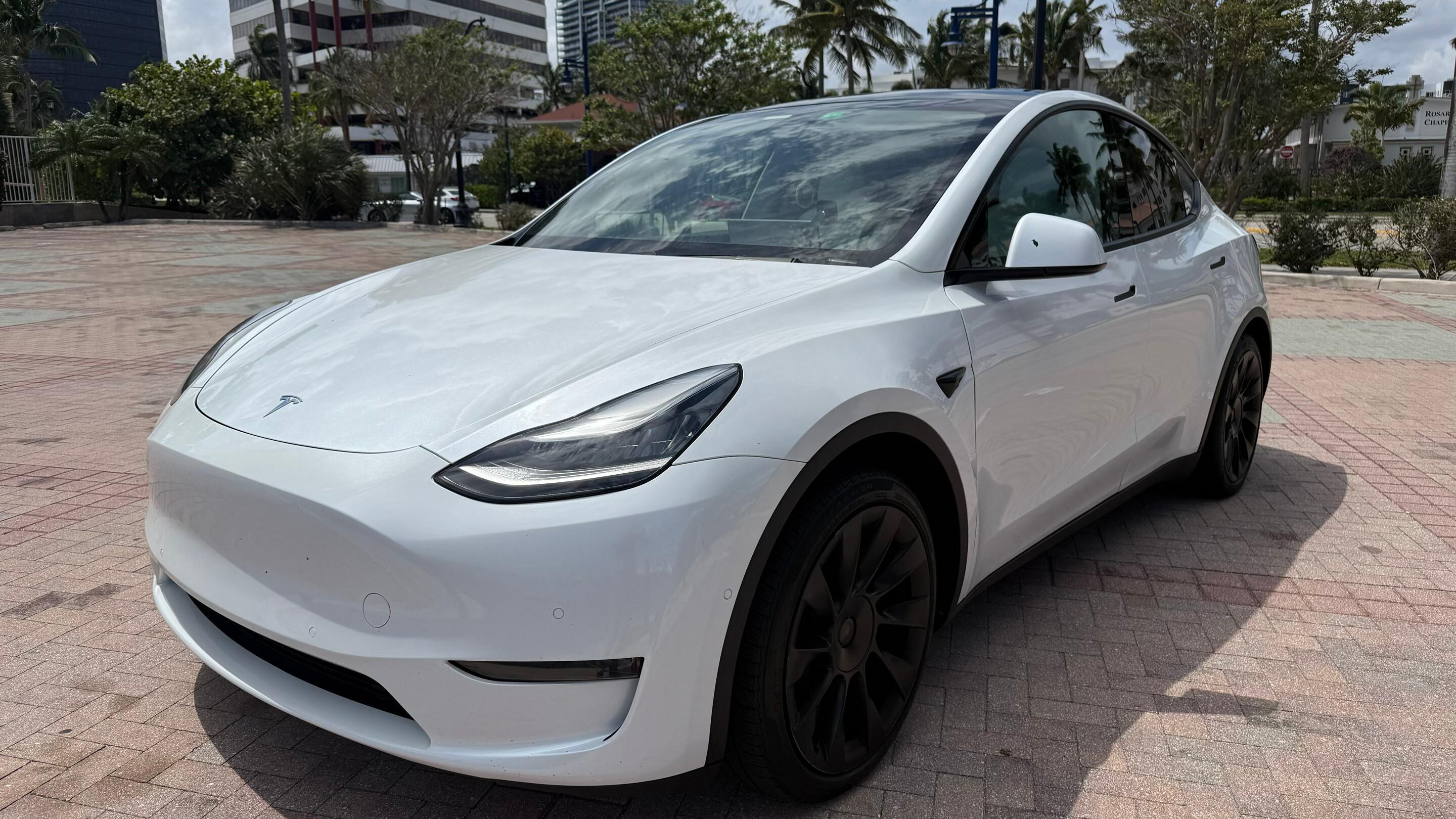 Tesla Model Y 2020 in 