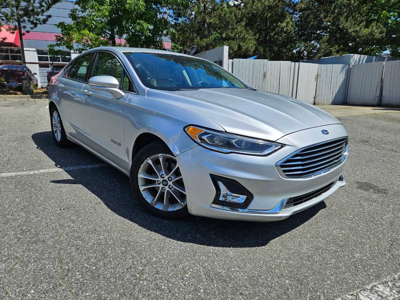 Ford Fusion Hybrid 2019 à 
