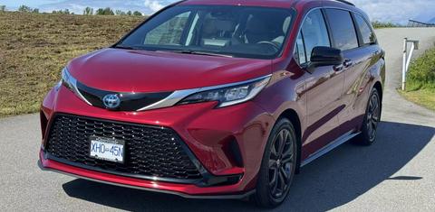 Toyota Sienna 2023