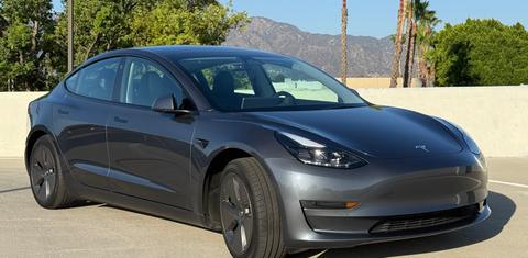 Tesla Model 3 2023