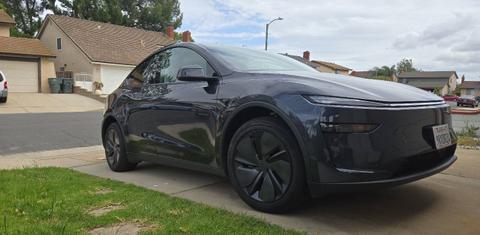 Tesla Model Y 2026