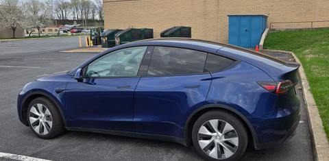 Tesla Model Y 2022