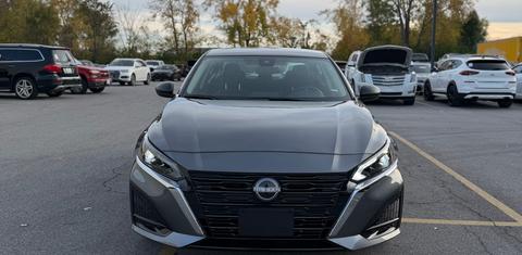 Nissan Altima 2025