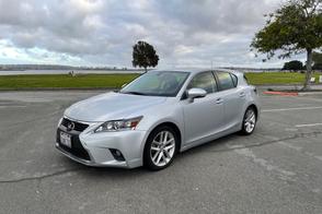 Lexus CT car