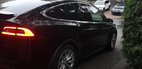Tesla Model X 2016