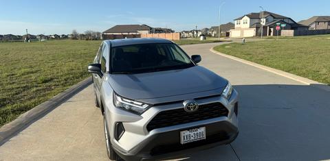 Toyota RAV4 2025