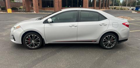 Toyota Corolla 2015