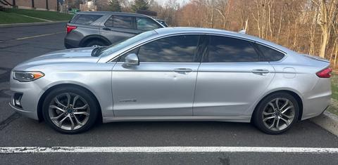 Ford Fusion Hybrid 2019