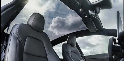 Tesla Model Y 2026