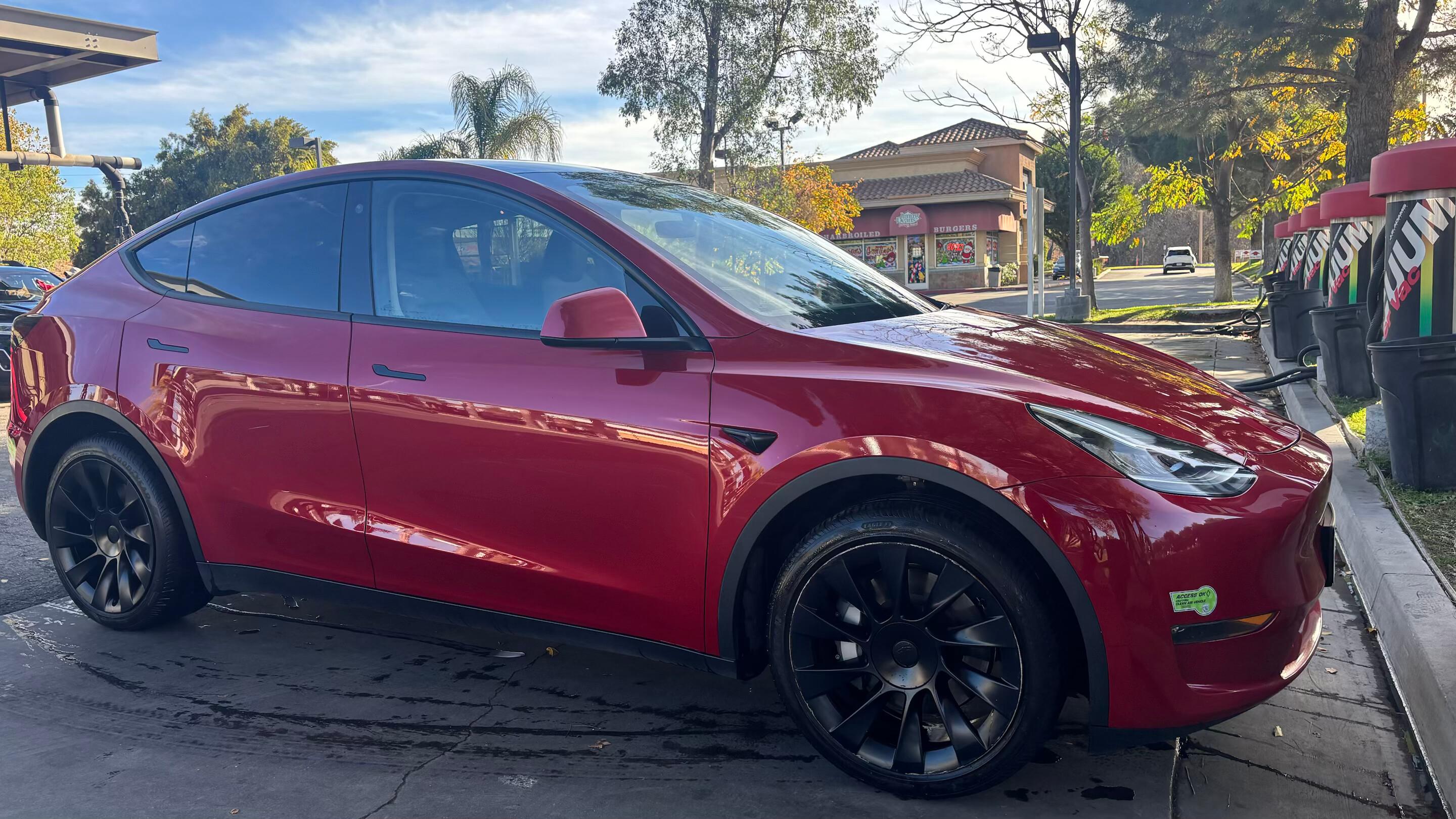Tesla Model Y 2023 in Castaic, CA