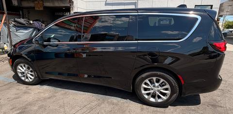 Chrysler Pacifica 2026