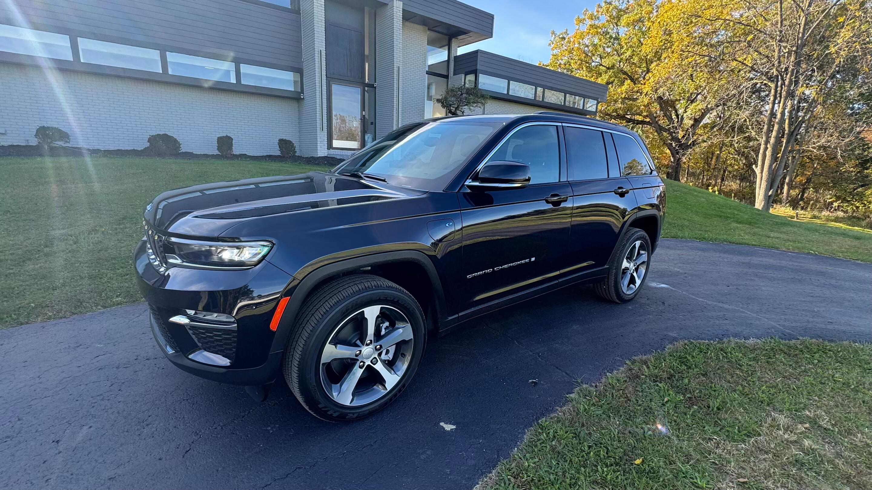 Jeep Grand Cherokee 4xe 2024 rental in Flint, MI by Edward U. | Turo