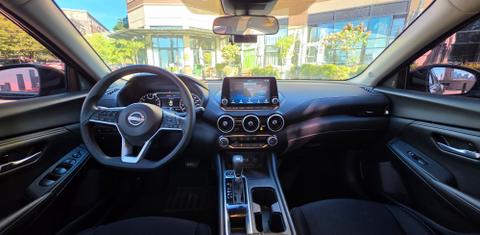 Nissan Sentra 2025