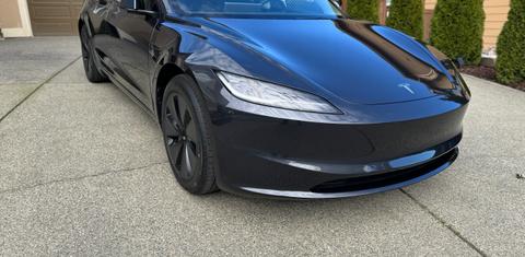 Tesla Model 3 2024
