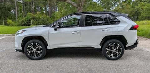 Toyota RAV4 Plug-In Hybrid 2025