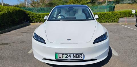 Tesla Model 3 2024