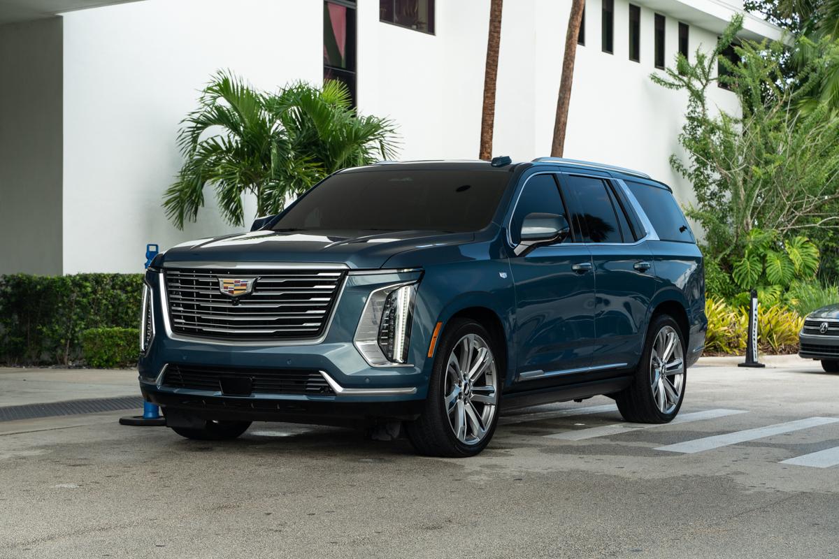 Cadillac Escalade 2025 in 