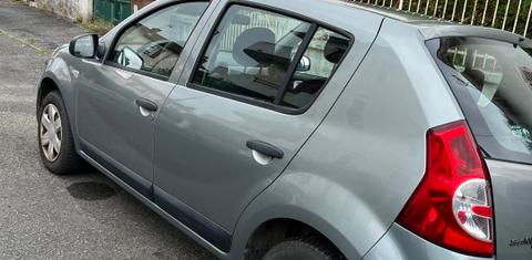 Dacia SANDERO 2010