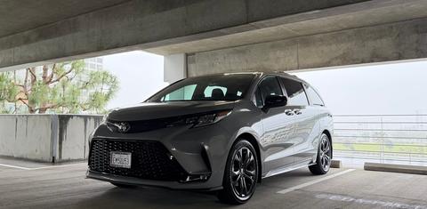 Toyota Sienna 2026