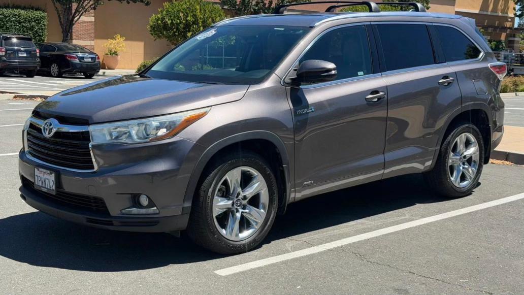 Toyota Highlander Hybrid 2016 in Walnut Creek, CA