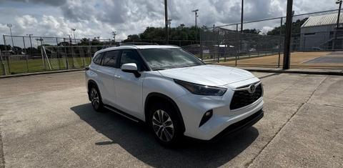 Toyota Highlander 2025