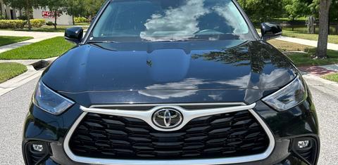 Toyota Highlander 2025