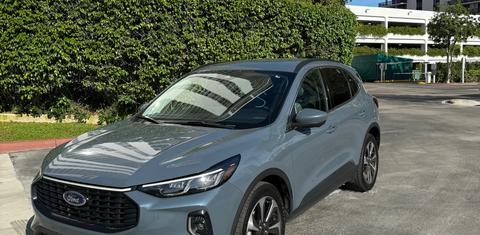 Ford Escape Hybrid 2023