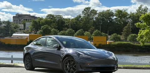 Tesla Model 3 2023