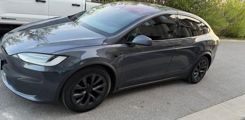 Tesla Model X 2023