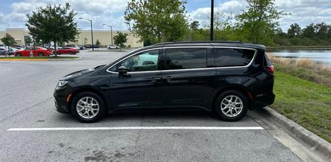 Chrysler Pacifica 2022