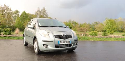 Toyota YARIS II 2006