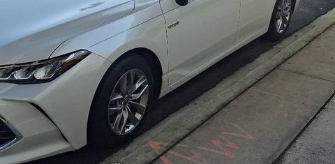 Toyota Avalon Hybrid 2021