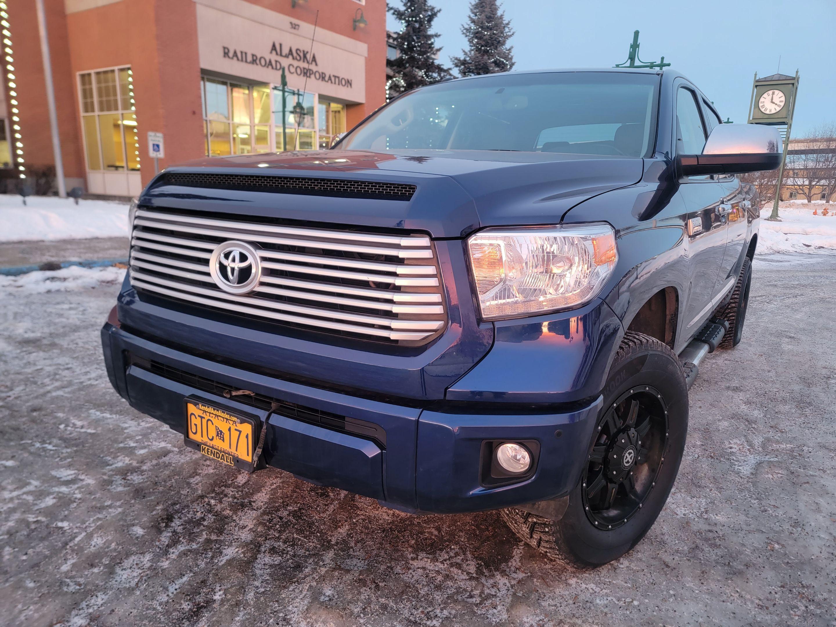 Toyota Tundra 2014 in Anchorage, AK
