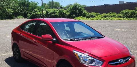 Hyundai Accent 2015
