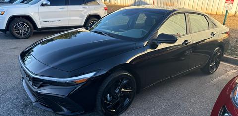 Hyundai Elantra 2025